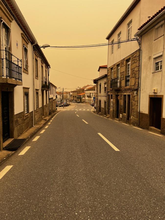 Casa Da Vila - Apartamento Duplex Alpedrinha Eksteriør bilde